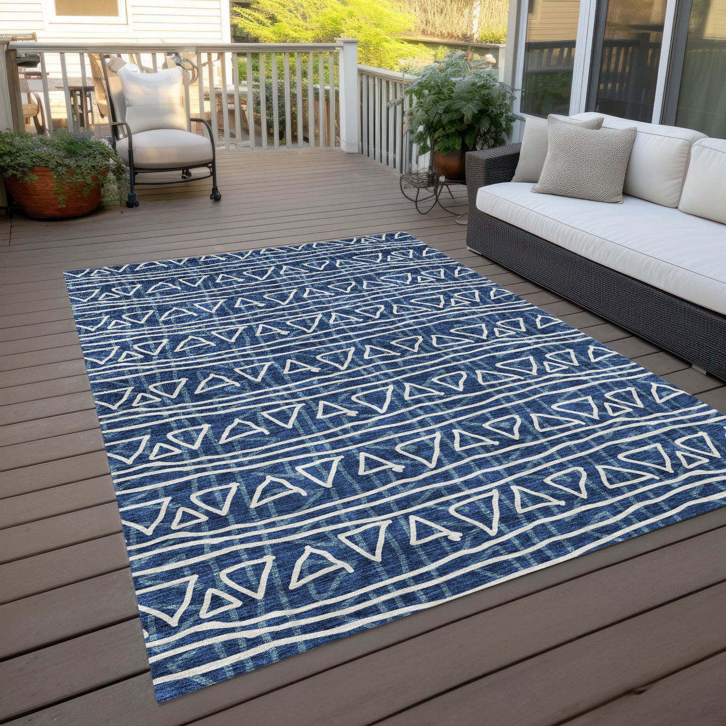 3' X 5' Navy Blue And Ivory Geometric Washable Indoor Outdoor Area Rug-8